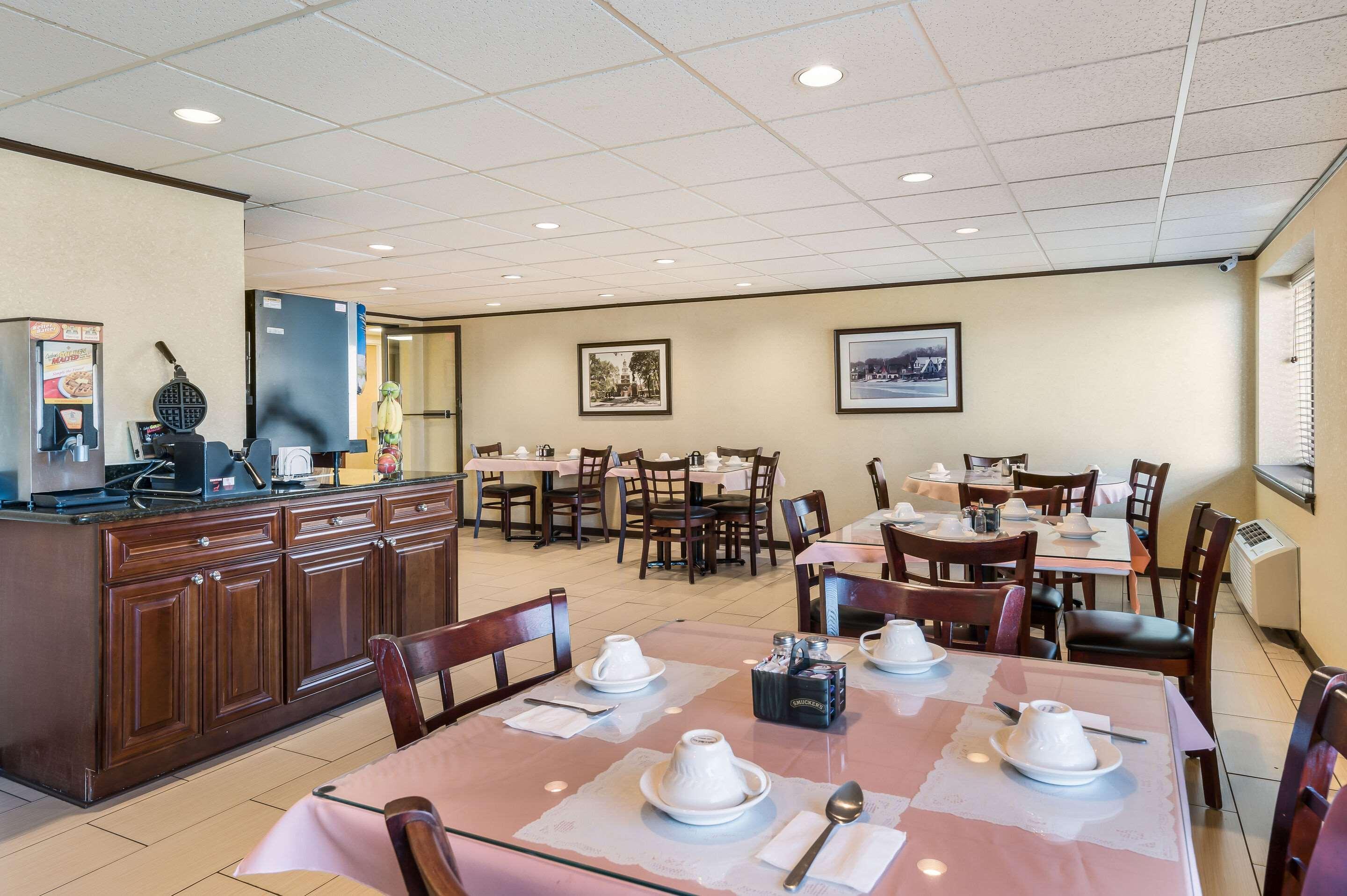 Econo Lodge Quakertown Dış mekan fotoğraf