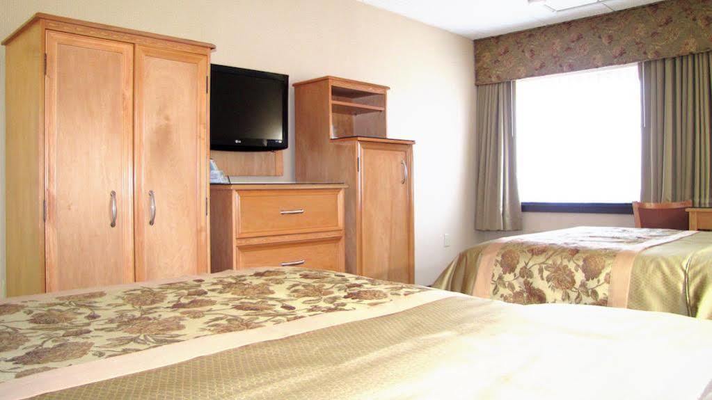 Econo Lodge Quakertown Dış mekan fotoğraf